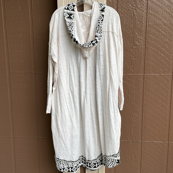 Free People Wrap - Picture 5 of 6
